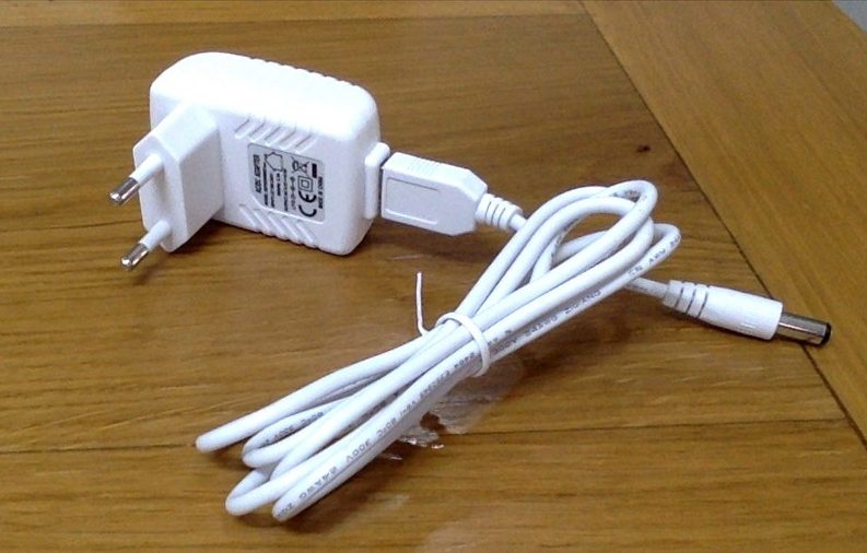 Adapter dùng cho hút sữa Sanity là bộ chuyển đổi nguồn phụ kiện dùng cho máy hút sữa điện đơn và điện đôi của Sanity