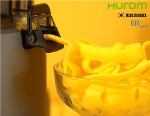Máy-ép-chậm-Hurom-H310-A-làm-kem