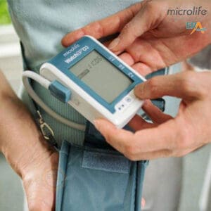 Máy đo huyết áp bắp tay 24 giờ Microlife WatchBP O3